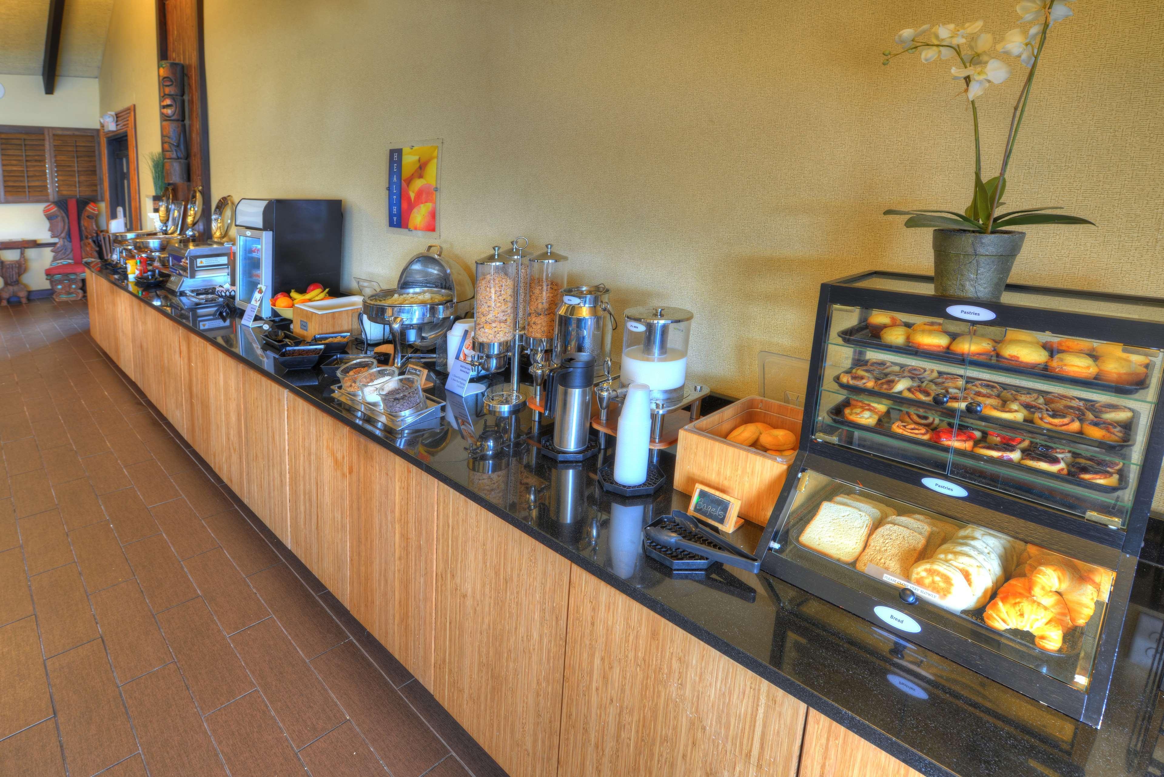 Best Western Aku Tiki Inn Daytona Beach Eksteriør billede